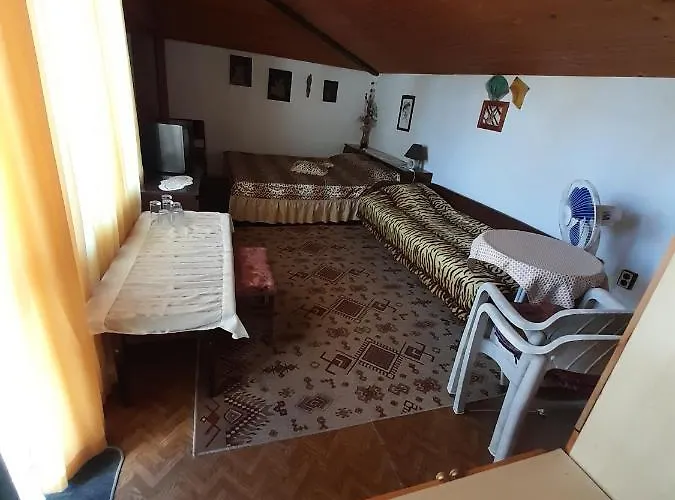 Trakia בית הארחה