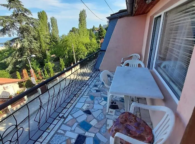 Trakia בית הארחה