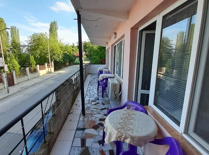 Trakia בית הארחה גולדן סנדס